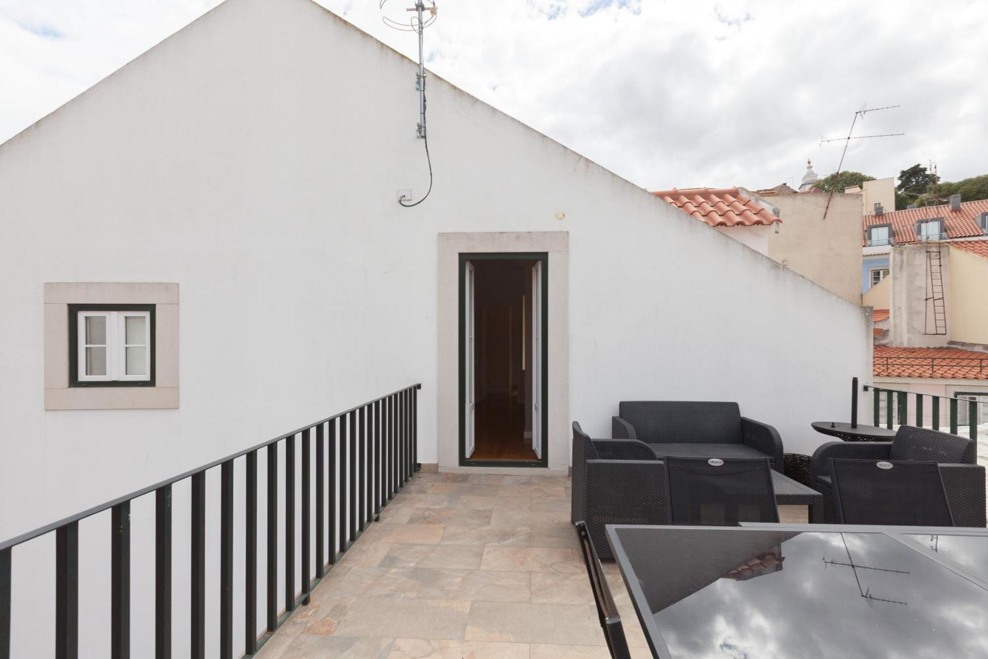 Ferienwohnung Flh Portas Do Sol Duplex With Terrace Lissabon Exterior foto